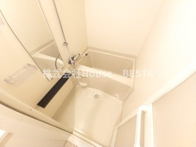 プレサンスKOBEシフォンの浴室