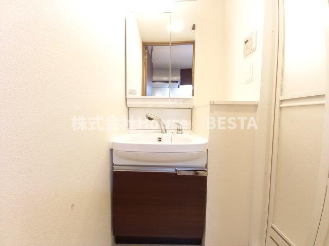 プレサンスKOBEシフォンの独立洗面台