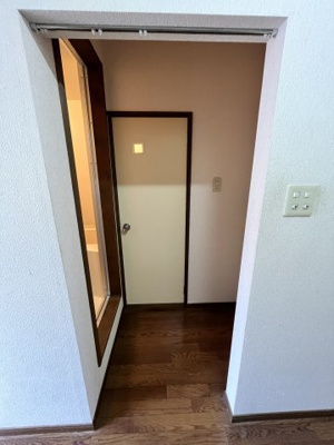 【内装】 | アルビヨン | カーテンレールをつけると脱衣所になります。