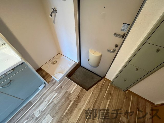 リバティ大須の玄関