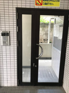 【エントランス】
