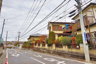 【前面道路含む現地写真】