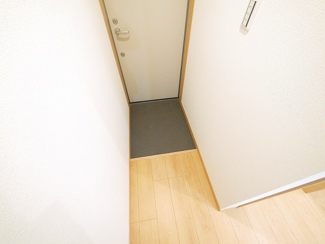 Gradito　富雄駅前の玄関|毎日通る玄関はこちらです