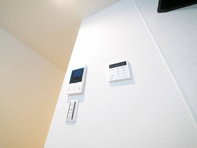 Gradito　富雄駅前の設備|給湯リモコン