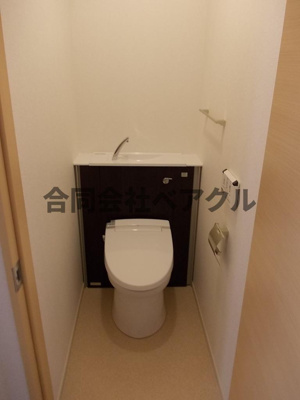 【トイレ】 | ブリアン・アイ | 落ち着いた色調のトイレです