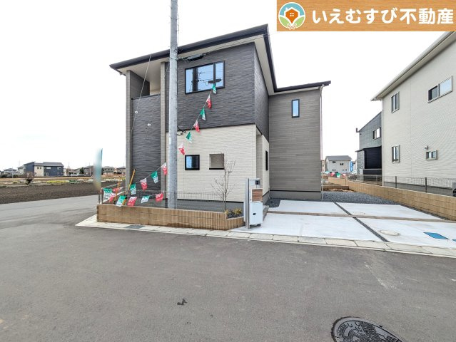 熊谷市末広第3期の外観|都会的な印象の個性派住宅
