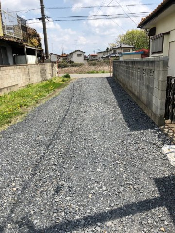 小山市中久喜の外観|進入路
