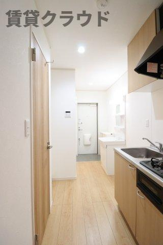 S Court（エスコート）のキッチン|コンパクトなキッチンで掃除もラクラク