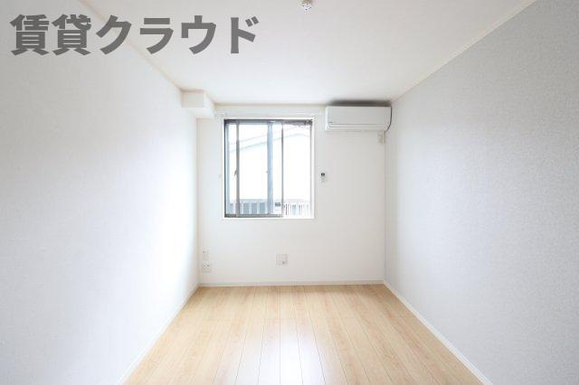 S Court（エスコート）の洋室|きれいな洋室です