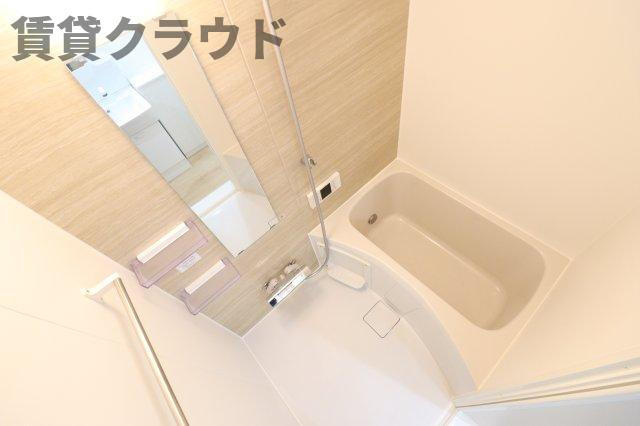 S Court（エスコート）の浴室|一日の疲れを癒やしてくれるバスルーム♪