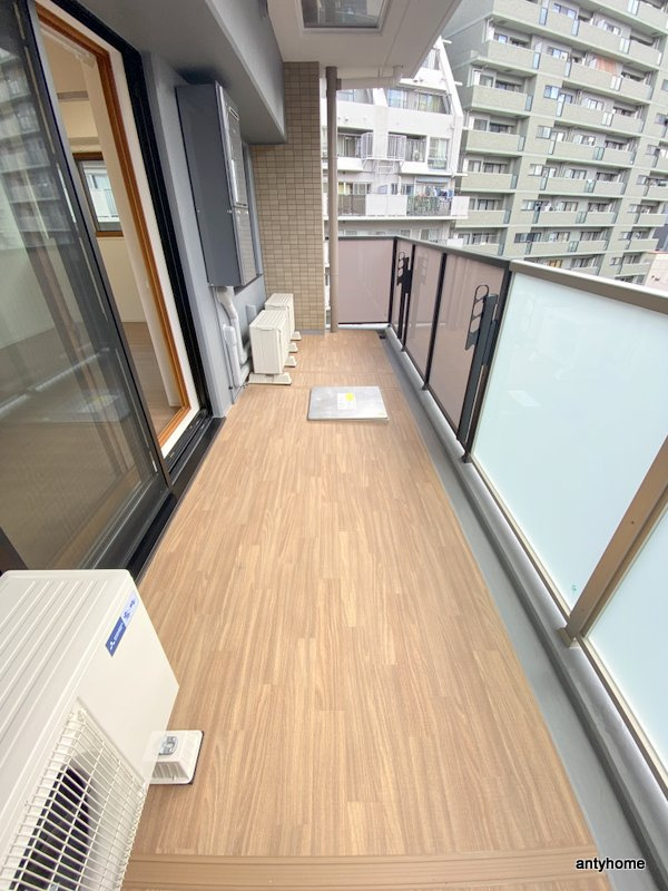 CREST COURT DOSHINのバルコニー