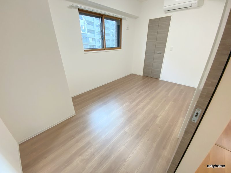 CREST COURT DOSHINの寝室