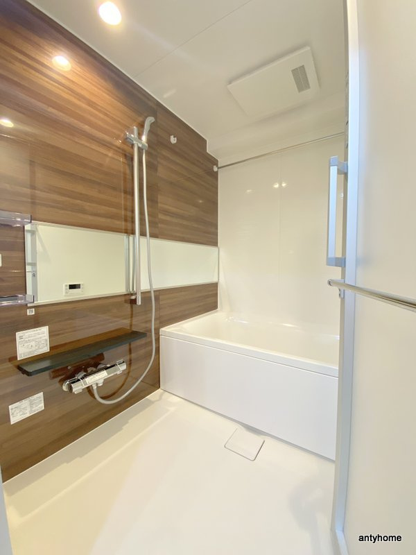 CREST COURT DOSHINの浴室