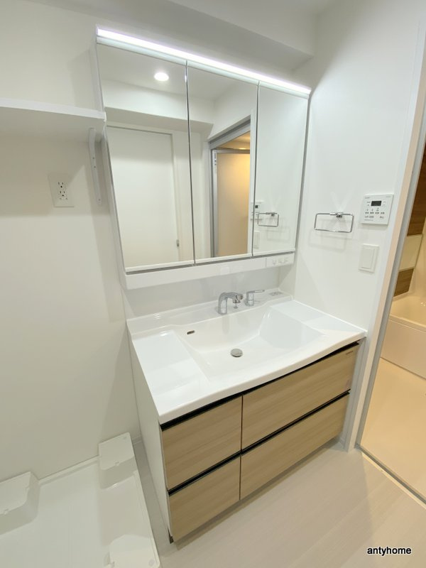 CREST COURT DOSHINの洗面所