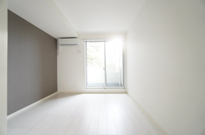 【洋室】 | Emerson Park | ※同物件・同タイプの写真です。