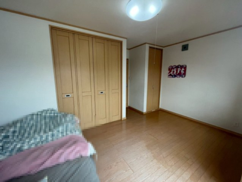 寝屋川市高柳3丁目　中古戸建の洋室