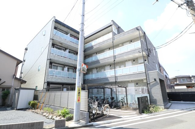 ヴィラ東中神の外観