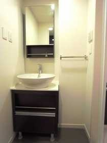 リブリ・ベルカーサ SADAKIの独立洗面台