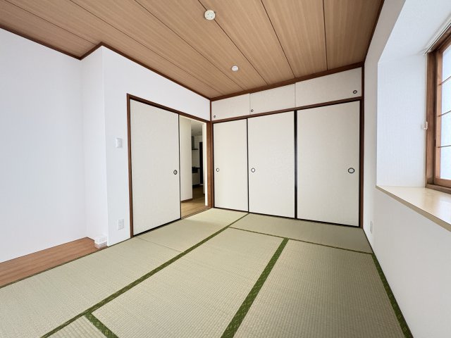 プラムロイヤル原木中山の和室