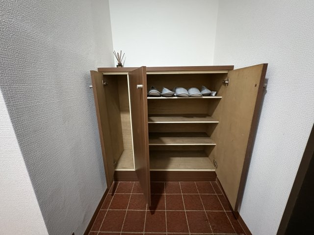 プラムロイヤル原木中山の収納