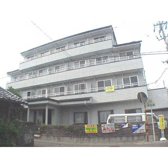 岐阜市鏡島東３丁目のアパート