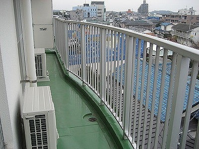 グラン松葉のバルコニー|バルコニーがあります