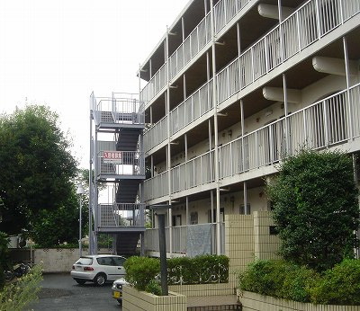 グラン松葉の外観|落ち着いた雰囲気の外観です