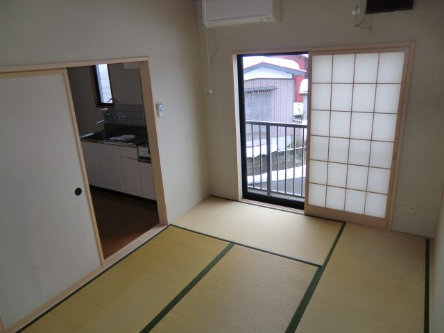 第二コーポ今庄の和室