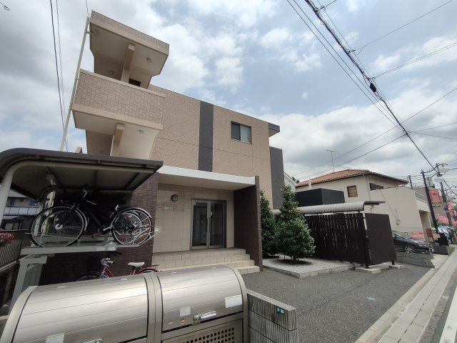 カメリア本町