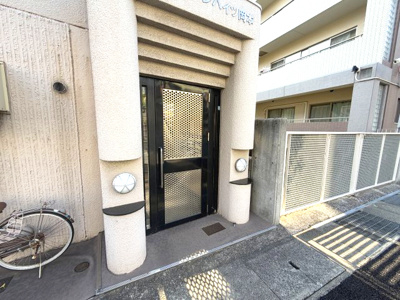 【エントランス】 | ハローグリーンハイツ岡本