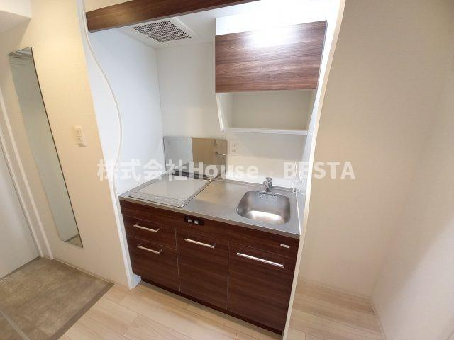 セレニテ神戸元町クレアのキッチン