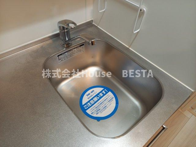 セレニテ神戸元町クレアのキッチン