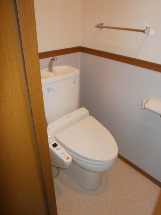 ベルデュール A・Bのトイレ