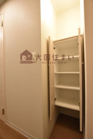 【玄関】 | エグゼ難波西Ⅱ