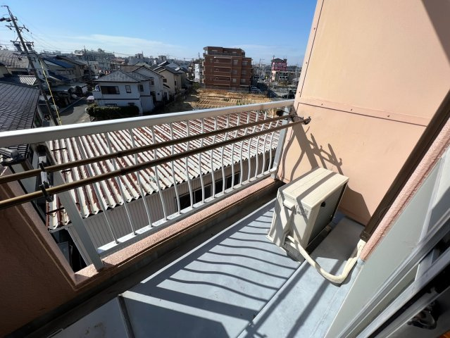 【バルコニー】 | ユトリロ北山 | （※写真はイメージです、現況優先となります）