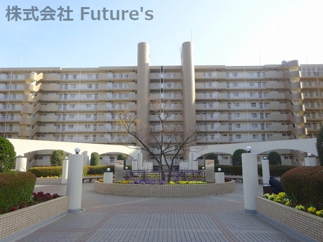 モアステージ吉川ライネスハイムC棟の外観|総戸数310戸のビッグコミュニティ！！共有施設充実のペット可マンションです◎