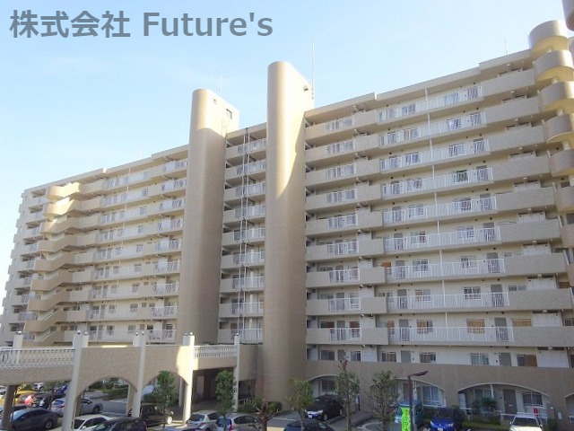 モアステージ吉川ライネスハイムC棟の外観|総戸数310戸のビッグコミュニティ！！共有施設充実のペット可マンションです◎