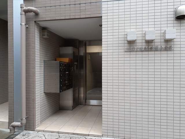 ジオクラース武蔵小金井のエントランス