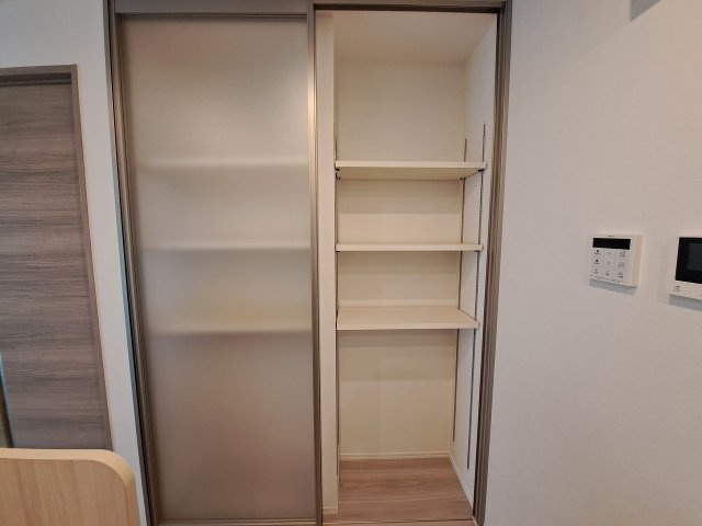 エムライズ西宮の収納