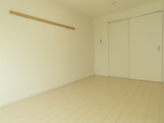 ガーデンfukuの洋室