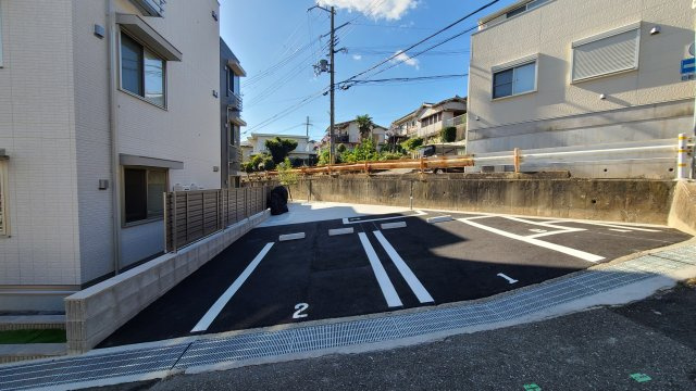 YKメゾン向陽の駐車場|☆神戸市垂水区　YKメゾン向陽☆