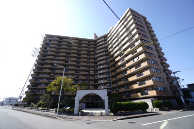 【外観】 | 【上質リノベ】ダイアパレス海田 | 現地（2024年4月1日14：00頃）撮影