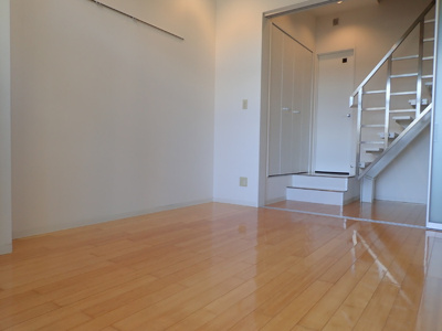 【寝室】 | リブイル