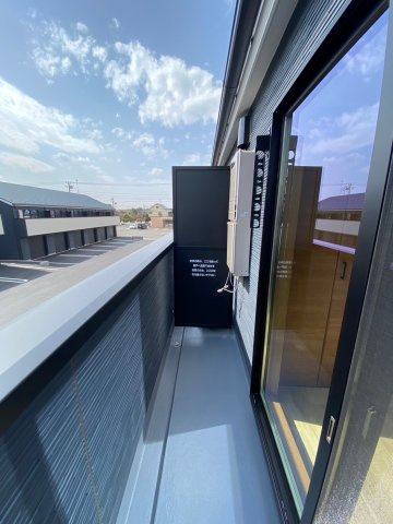 【バルコニー】