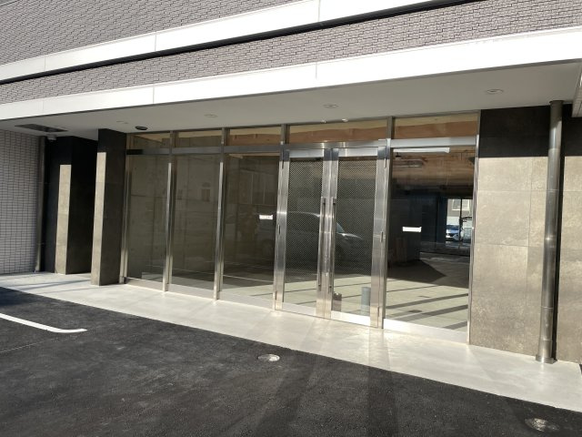 NEUA　NARUMIの外観
