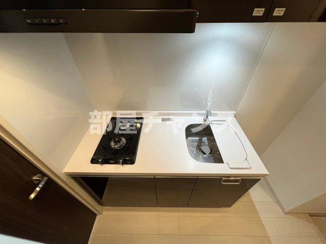 ディアレイシャス大須観音IIIのキッチン