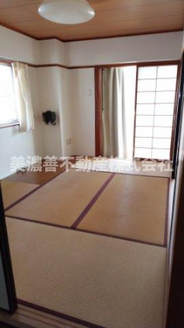 ６２４８８　メゾンファミール岐阜の和室