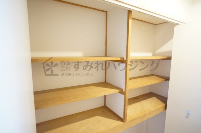 グランドゥール平井の収納