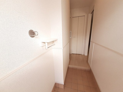 【玄関】 | グランドハウス佐久Ⅰ