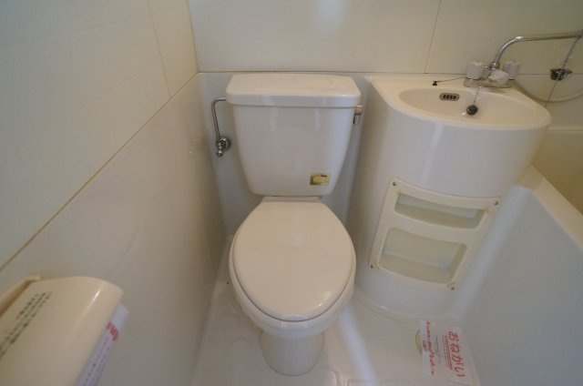 ハイツホリデーのトイレ